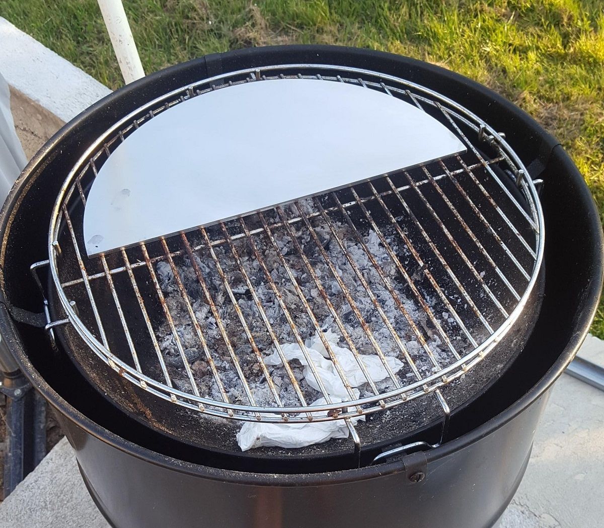 Plancha pour barbecue à charbon, comment choisir ? - LEFEF Cooking
